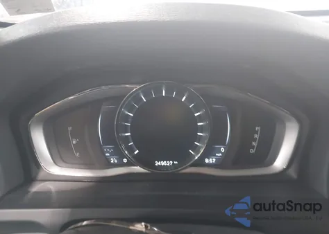 2016 Volvo S60 T5 Drive-E Premier from USA, damaged, VIN YV140MFK0G2402952